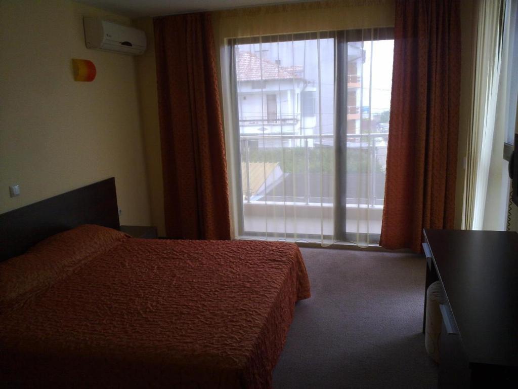 Hotel Rusalka Kiten  Rom bilde