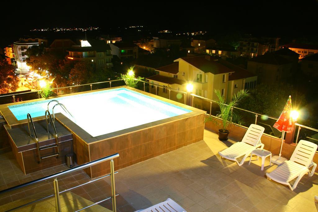 Hotel Rusalka Kiten  Rom bilde