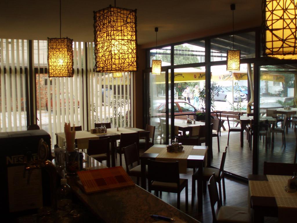 Hotel Rusalka Kiten  Rom bilde