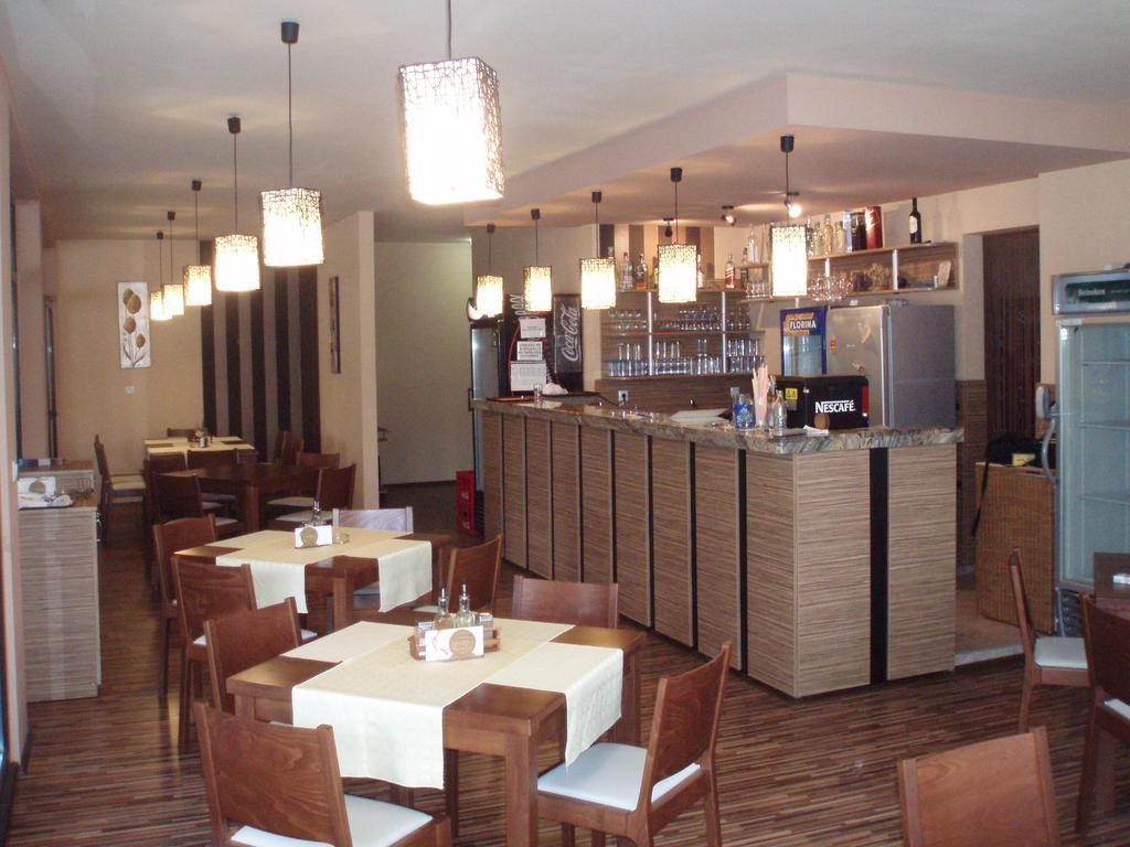 Hotel Rusalka Kiten  Rom bilde